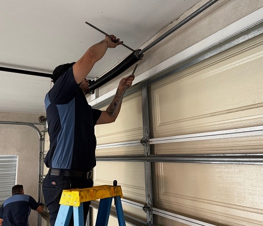 How to Stop a Garage Door From Squeaking