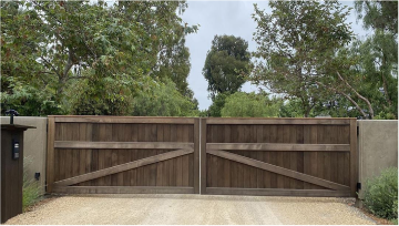 DRIVEWAY GATES